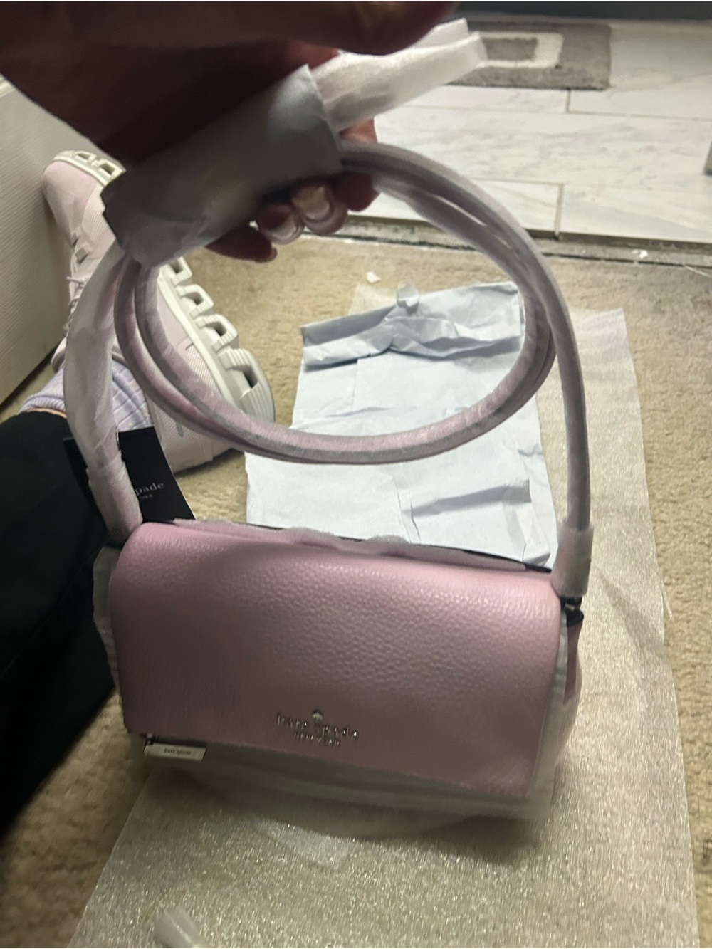 NWT KATE SPADE LEILA light pink leather crossbody bag.